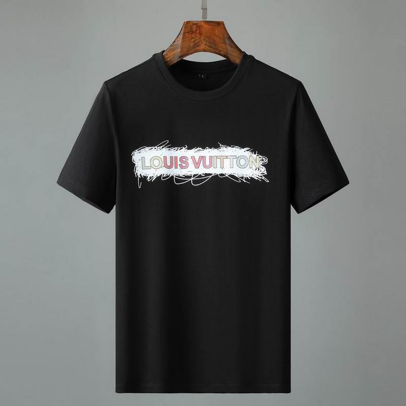 Louis Vuitton Men's T-shirts 782